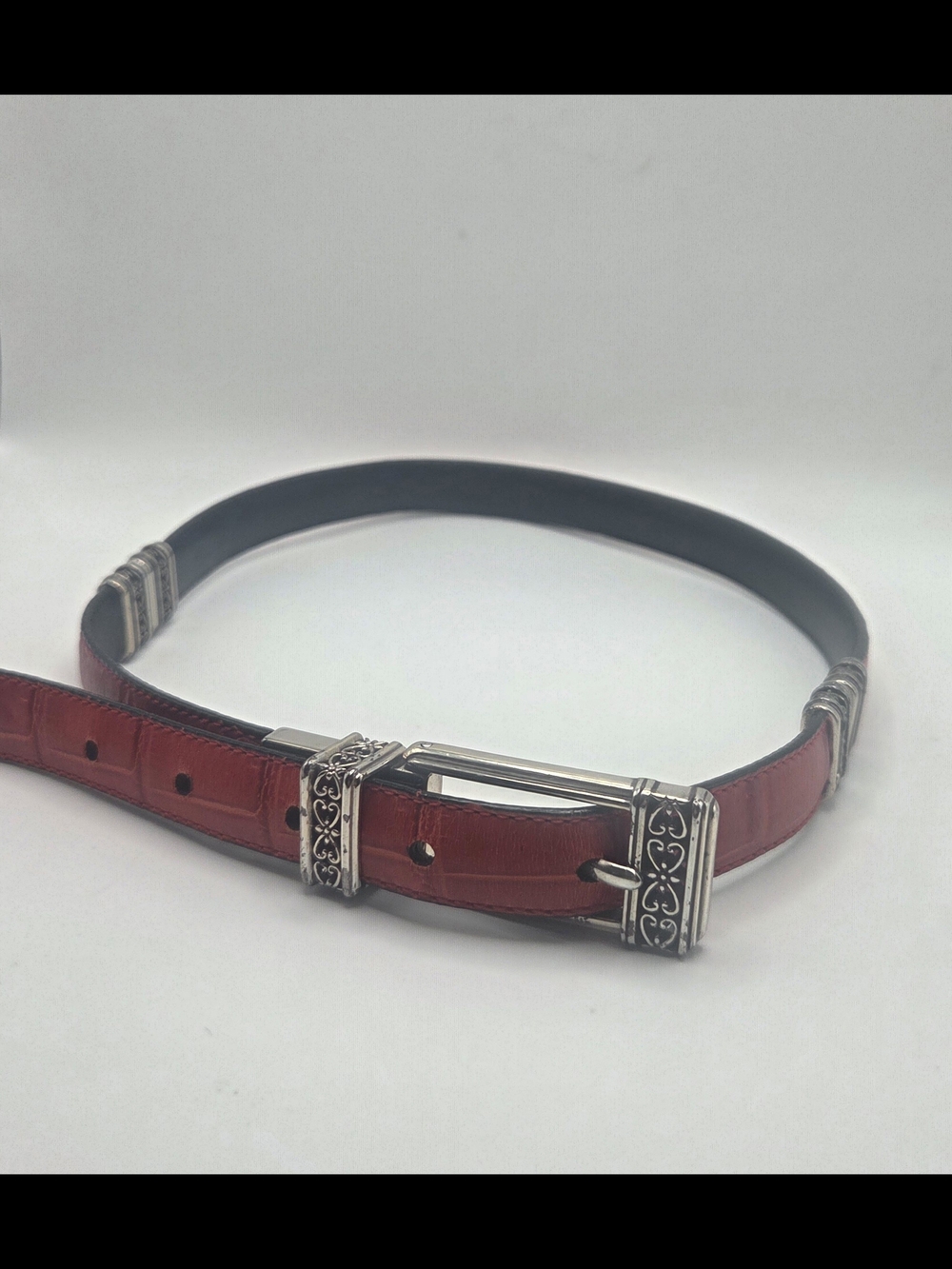 Brighton Vintage Sz Small 28" Reversiblr Black/ Red Leather Belt